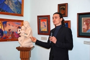 Телесюжет и фоторепортаж с открытия выставки скульптур Алексея Леонова